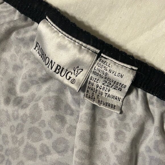 NWOT Vintage Y2K Fashion Bug Leopard Mesh Skirt - Picture 4 of 4